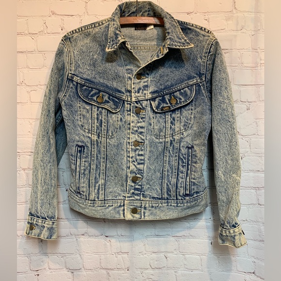 Lee Jackets & Blazers - Vintage Lee Acid Wash Denim Jacket Size M USA